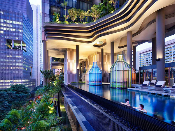 Parkroyal On Pickering Infinity Pool