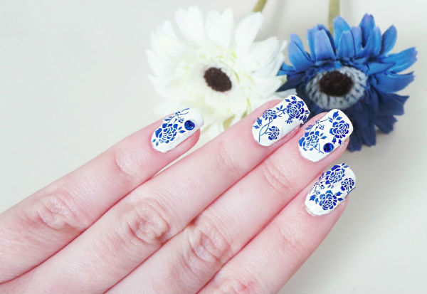 27 Chinese New Year Nail Inspirations To Usher In Spring We Are Cny Nails Chinese Painting 1