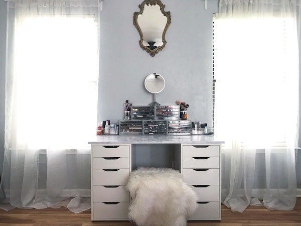 Reddit Vanity Table 2