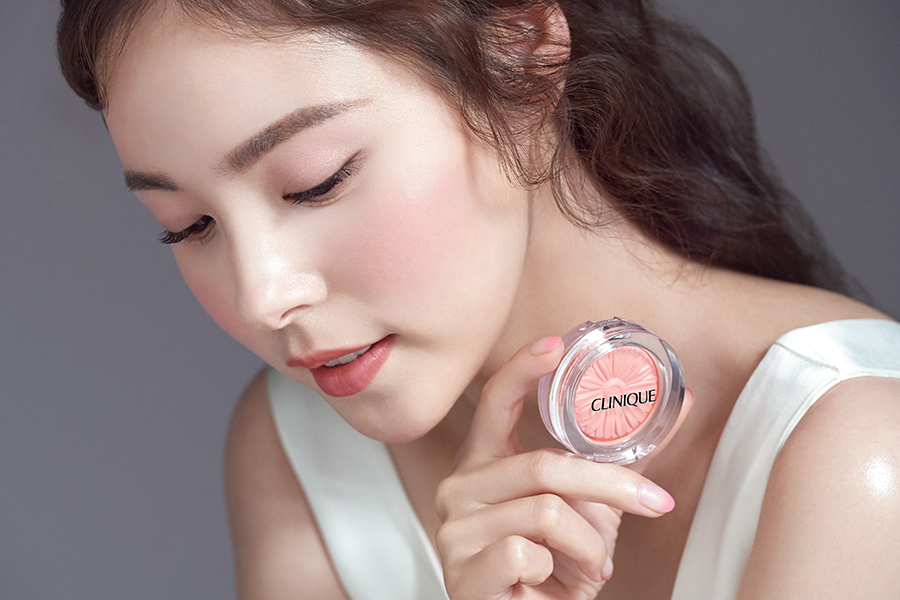 Korean Beauty Ambassadors Cliniqe Min Hyo Rin 1