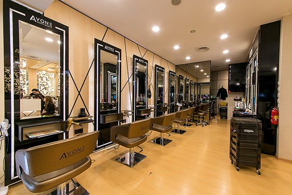 Avone Beauty Secrets Interior