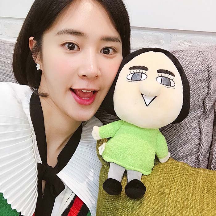 Korean Celebrities With Short Hair Kwon Yuri