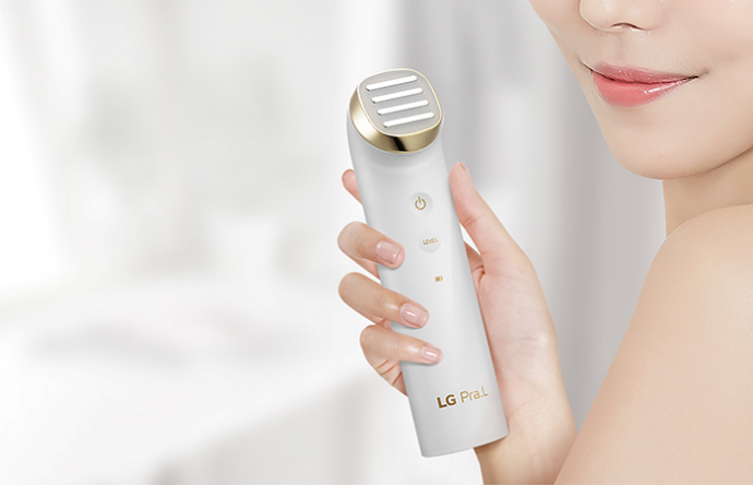 LG Derma LED Mask, Dual Cleanser, Total Lift Up Care, Galvanic Ion ...