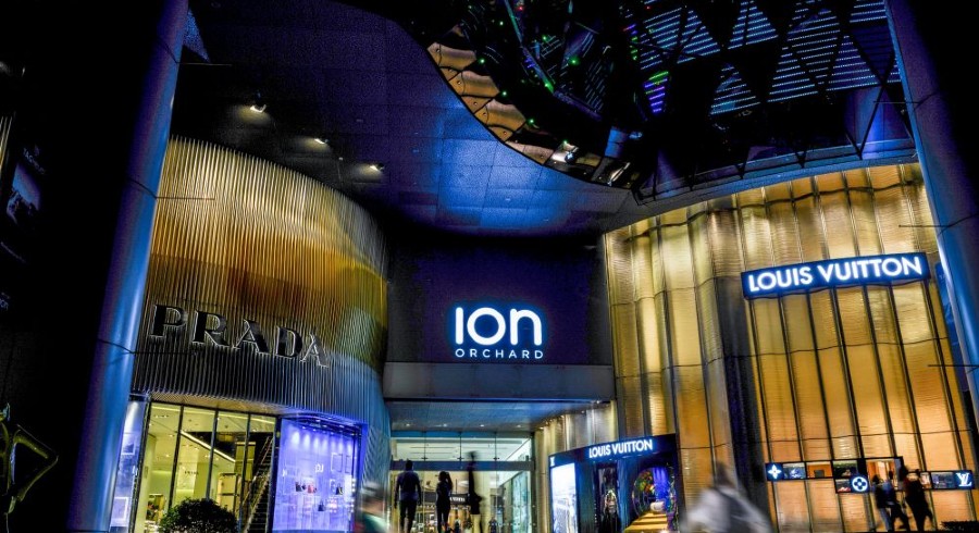 ION+ Rewards Member: Redeem an exclusive ION Orchard X L’Occitane Beauty Pouch (worth SGD80)!