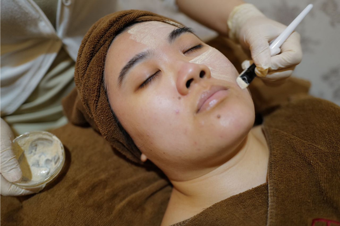 Bioskin Facial Review Mask Application