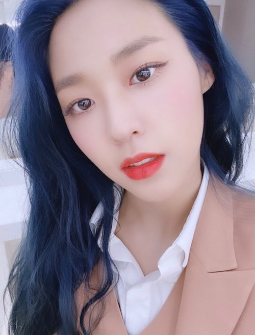 Aoa Seolhyun Blue Hair