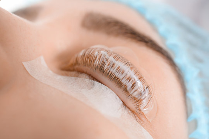 lash lift vs extensions singapore - lash lift