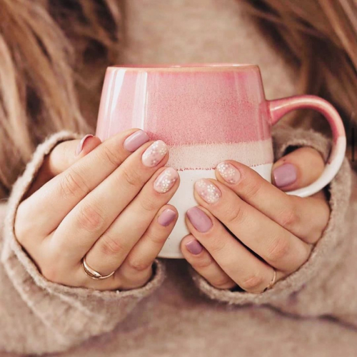 nail salons singapore no cny surcharge - flower and pink nails