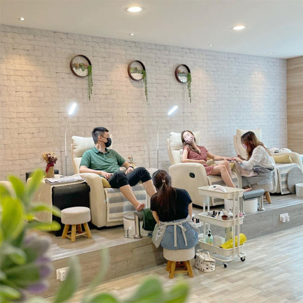 15 best nail salons in JB for the prettiest manipedis