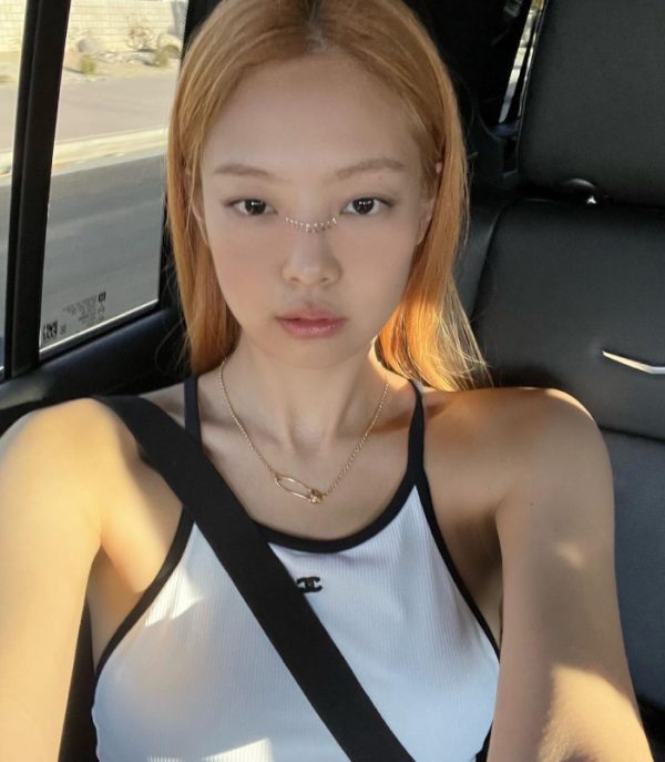 Blackpink Jennie Kim's orange hair is the season's highlight