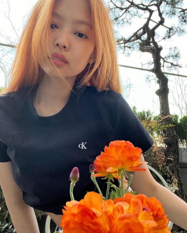 Blackpink Jennie Kim's orange hair is the season's highlight