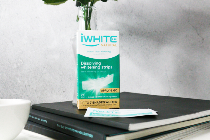 iWhite Natural Dissolving Whitening Strips 1