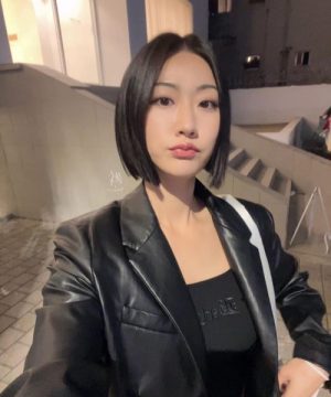 The Stylish Slob Haircut Is Trending Hard– Here’s Why!