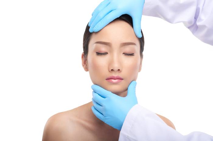 facelift surgeons singapore