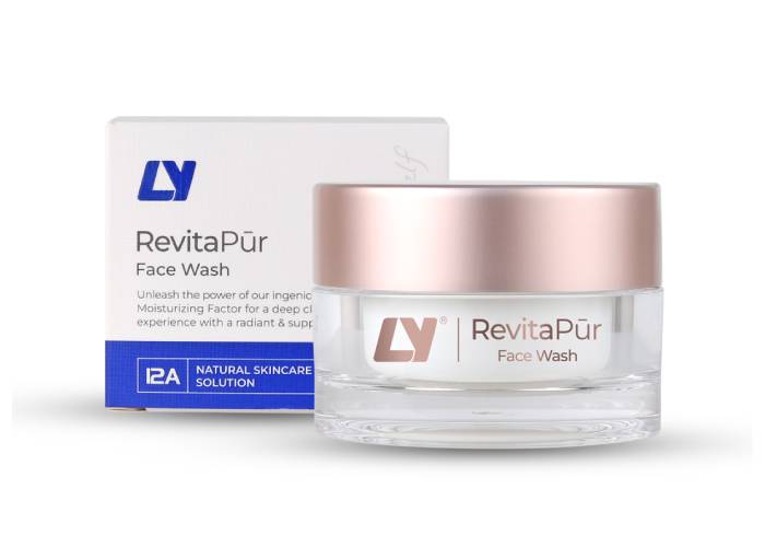 LY RevitaPu?r Face Wash Packaging