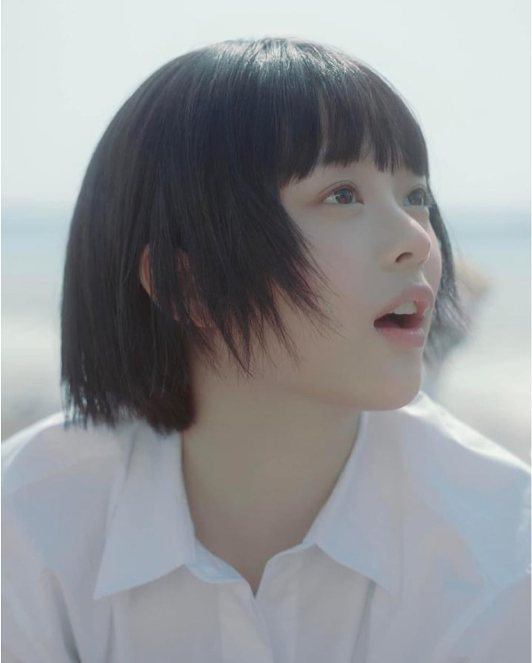 Korean Hair Trends 2025 Short Bob hanni