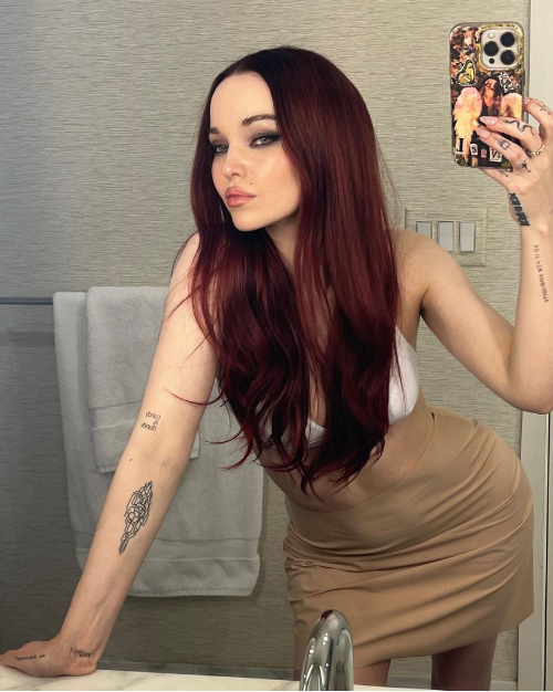 western hair trends 2025 auburn red dove cameron