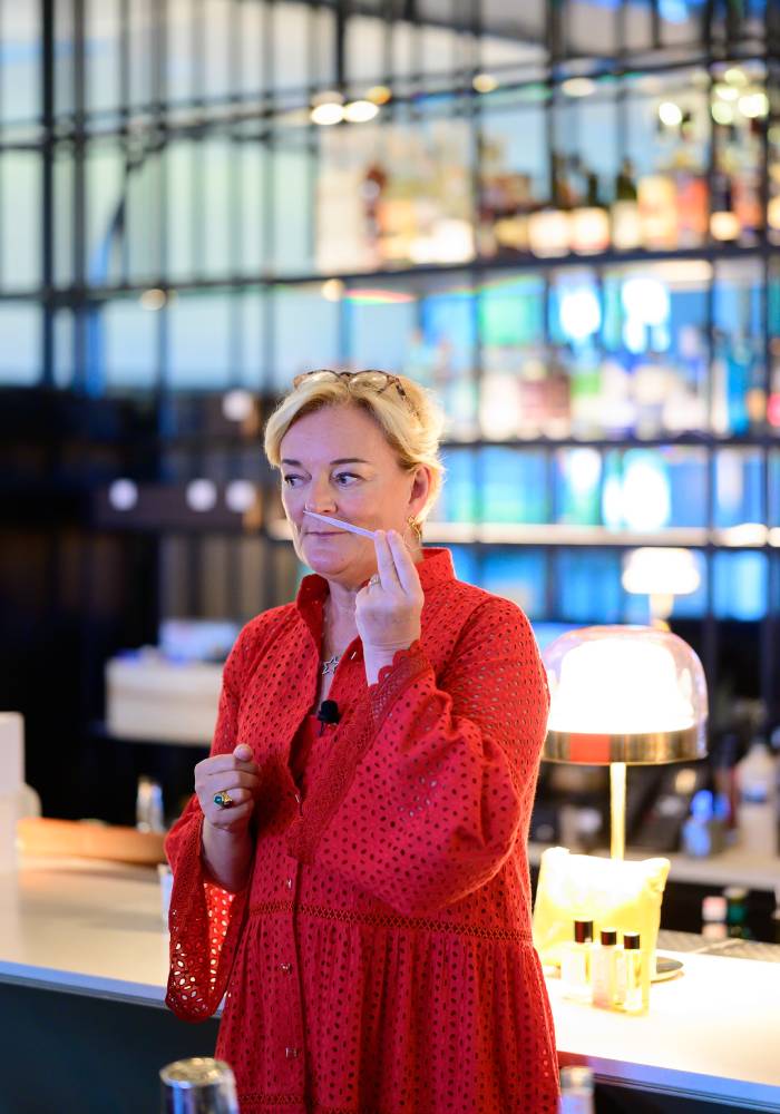 jo malone cbe jo loves
