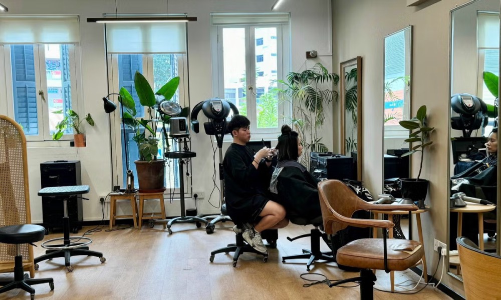 cheap hair salons - Haar Attic