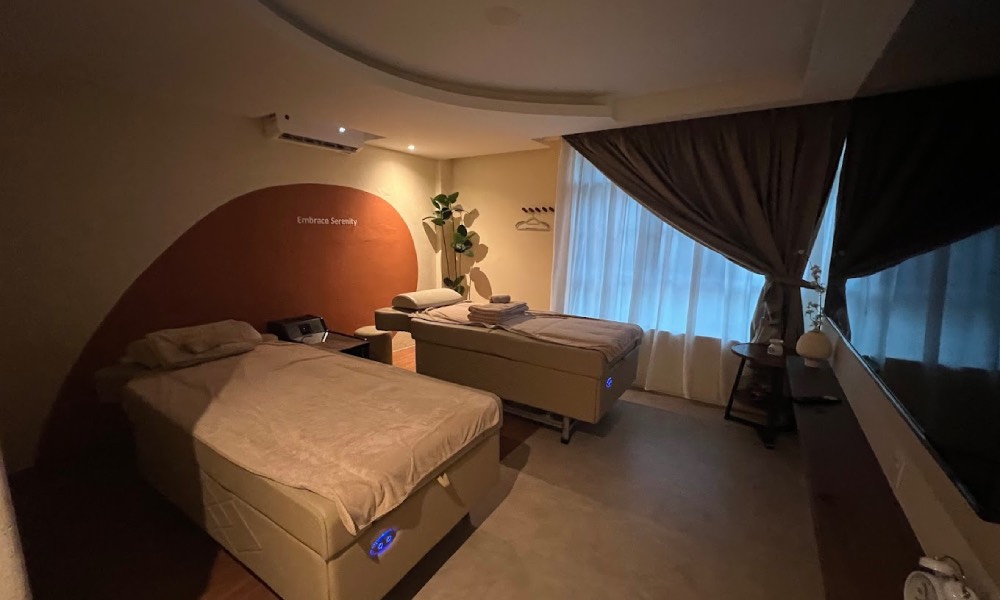 jb massage - Tang Retreat Massage & Spa couple room