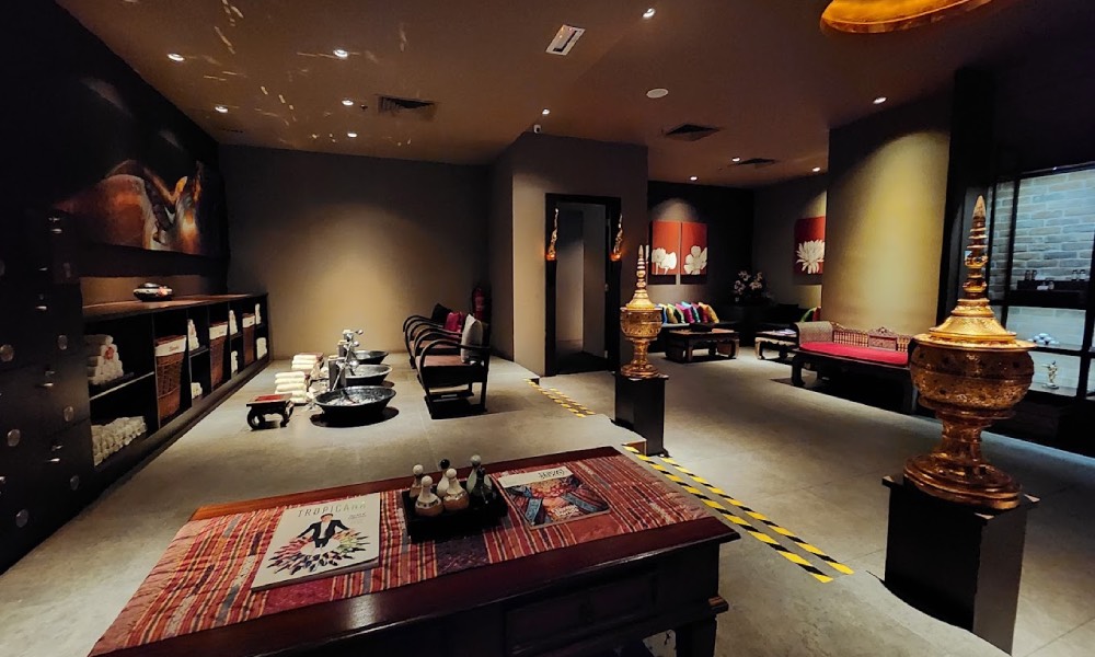 jb massage - Thai Odyssey.