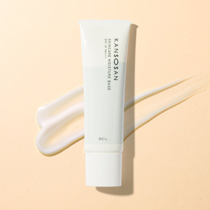 This Viral 3-in-1 Japanese Primer Delivers Hydration for Long