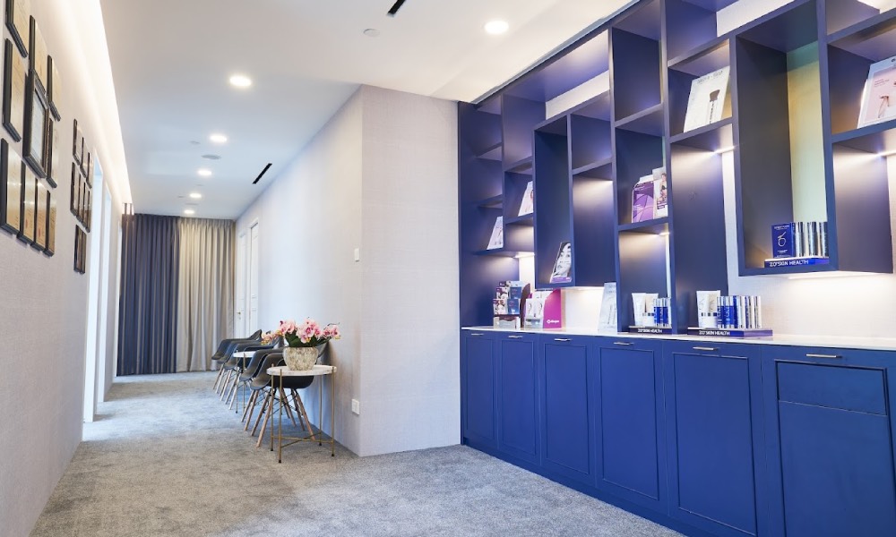 breast augmentation - Polaris outlet