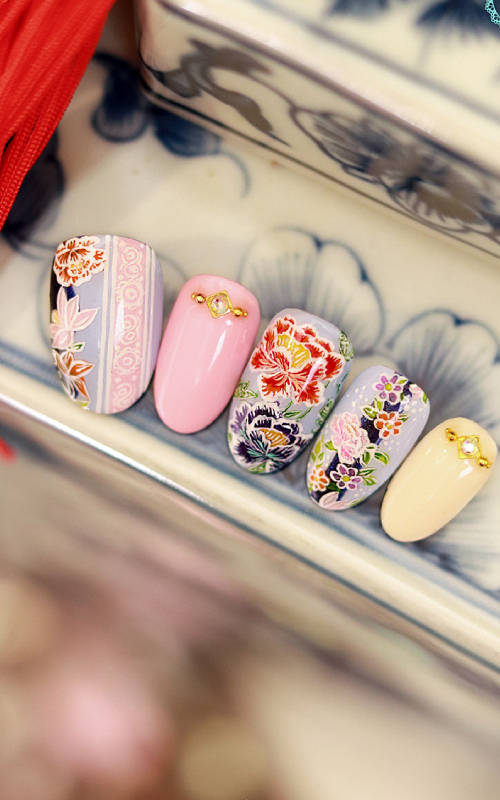 singapore national day peranakan manicure