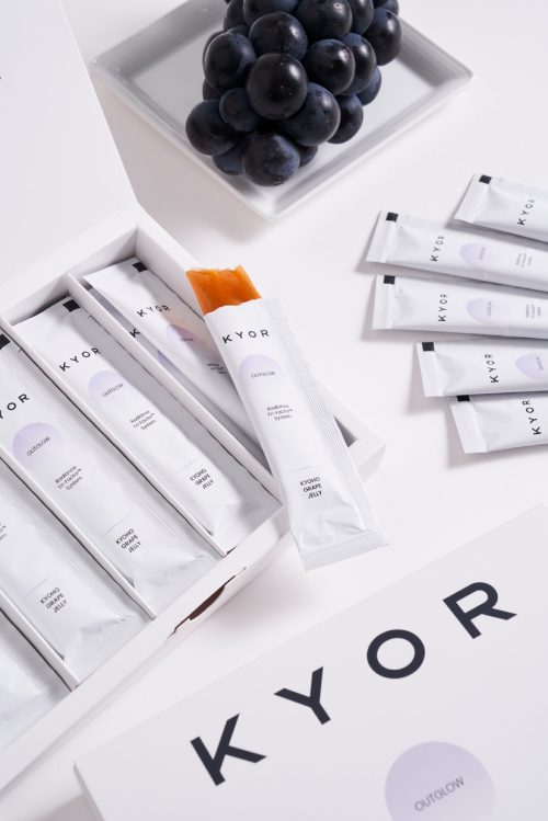 KYOR OUTGLOW Radiance Tri-Factor™ Jelly sachets