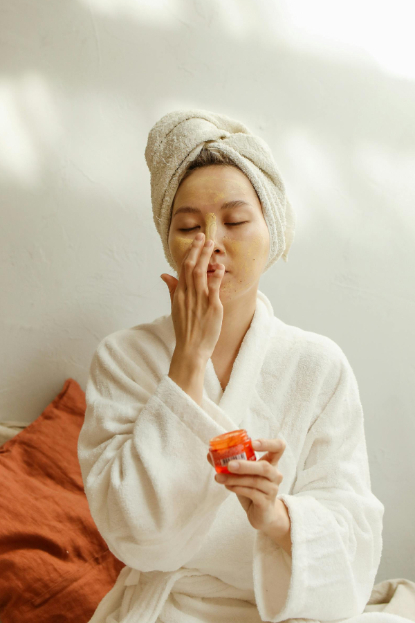 pregnancy self-care skincare