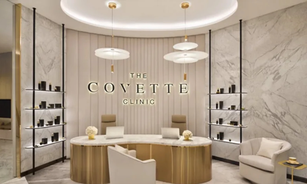 eye bag removal - The Covette Clinic.