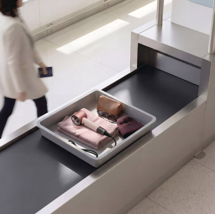 dyson supersonic travel 4