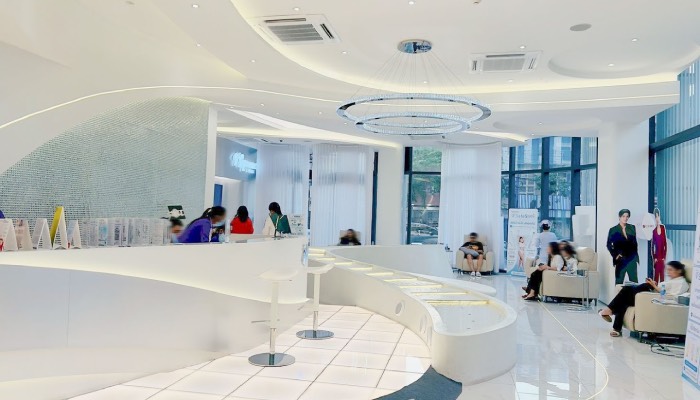 V Square Clinic